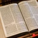 Tenang di Tengah Badai: Renungan dari Filipi 4:6-7