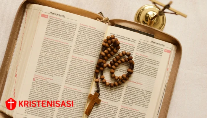 Pro dan Kontra Kristenisasi: Perspektif Sosial, Budaya & Religius