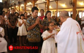 Komuni Pertama